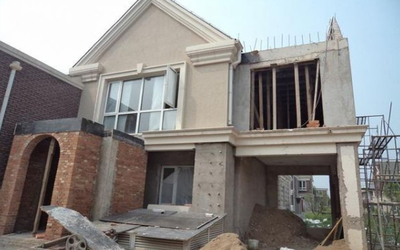 湛江房屋下沉傾斜現象及頂升糾偏扶正解決方案